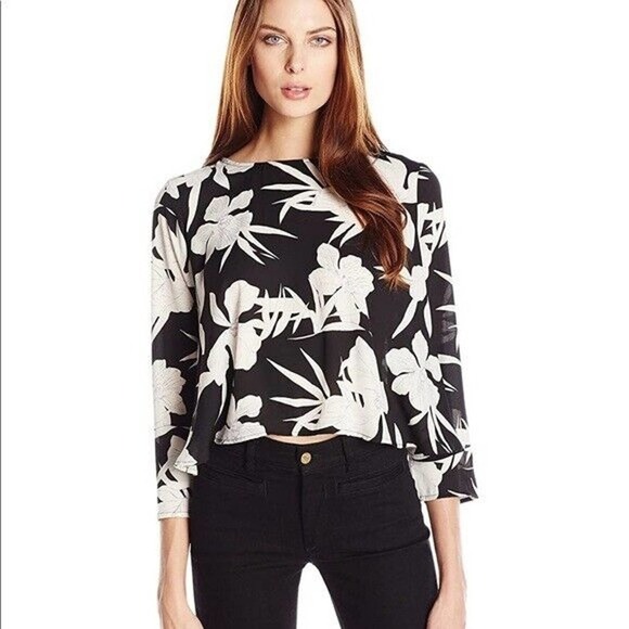 Show Me Your Mumu Black and White Floral Claudia Top Sz M - Picture 1 of 8